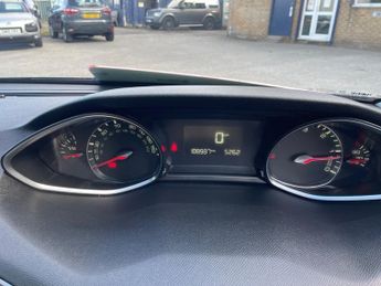 Peugeot 308 BLUE HDI S/S ALLURE