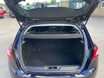 Peugeot 308 BLUE HDI S/S ALLURE