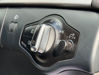 Audi A4 2.0 TDI SE Multitronic Euro 5 (s/s) 4dr