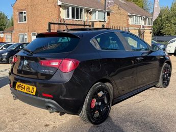 Alfa Romeo Giulietta 2.0 JTDM-2 QV Line TCT Euro 5 (s/s) 5dr