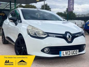 Renault Clio 0.9 TCe Dynamique S MediaNav Hatchback 5dr Petrol Manual Euro 5 