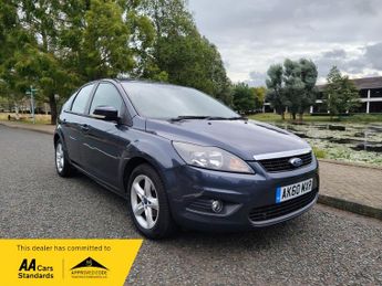 Ford Focus 1.6 Zetec Hatchback 5dr Petrol Automatic (184 g/km, 99 bhp)