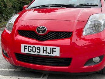 Toyota Yaris 1.33 Dual VVT-i SR Hatchback 5dr Petrol Manual Euro 4 (s/s) (101
