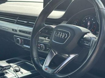 Audi Q7 3.0 TFSI V6 PETROL TIPTRONIC QUATTRO
