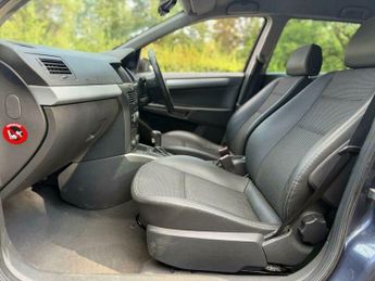 Vauxhall Astra 1.8i 16v Design 5dr