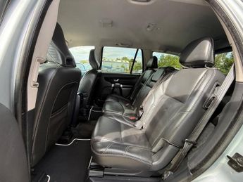 Volvo XC90 D5 R-DESIGN NAV AWD