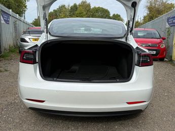 Tesla Model 3 (Dual Motor) Performance Auto 4WDE 4dr (Performance Upgrade)