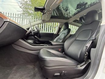 Tesla Model 3 (Dual Motor) Performance Auto 4WDE 4dr (Performance Upgrade)