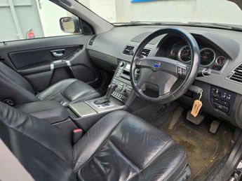 Volvo XC90 2.4 D5 SE Geartronic AWD 5dr