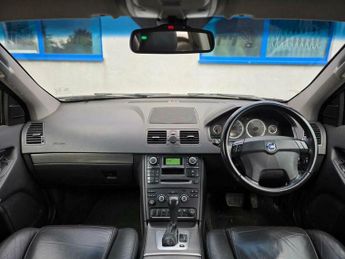 Volvo XC90 2.4 D5 SE Geartronic AWD 5dr