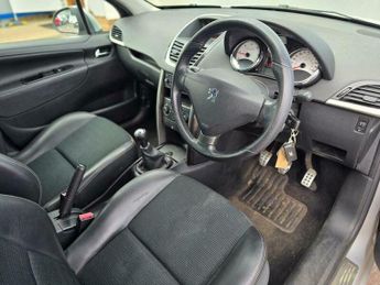 Peugeot 207 1.6 HDi Allure Euro 5 5dr