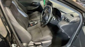 Toyota Corolla 2.0 VVT-h Design Touring Sports CVT Euro 6 (s/s) 5dr