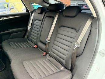 Ford Mondeo 1.0T EcoBoost Zetec Euro 6 (s/s) 5dr