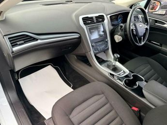 Ford Mondeo 1.0T EcoBoost Zetec Euro 6 (s/s) 5dr