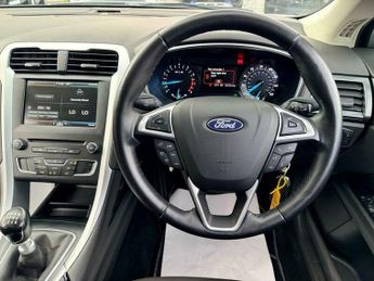 Ford Mondeo 1.0T EcoBoost Zetec Euro 6 (s/s) 5dr