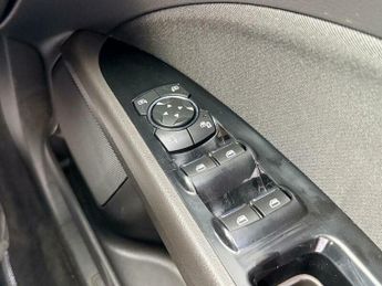 Ford Mondeo 1.0T EcoBoost Zetec Euro 6 (s/s) 5dr