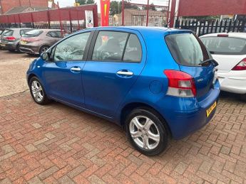 Toyota Yaris VVT-I TR MM