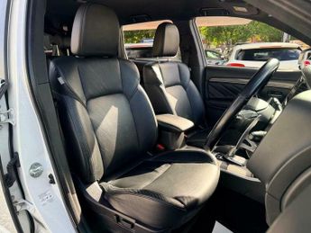 Mitsubishi Outlander 2.4h TwinMotor 13.8kWh 4h CVT 4WD Euro 6 (s/s) 5dr