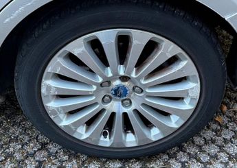 Ford C-Max TITANIUM 145