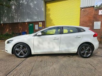 Volvo V40 2.0 D2 SE Lux Nav Auto Euro 6 (s/s) 5dr