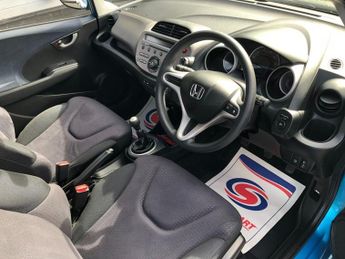 Honda Jazz I-VTEC S
