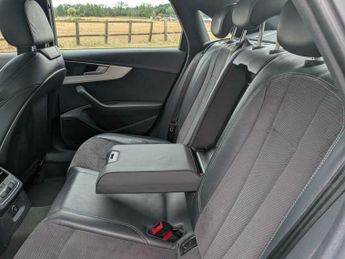 Audi A4 2.0 TDI 40 S line S Tronic quattro Euro 6 (s/s) 4dr
