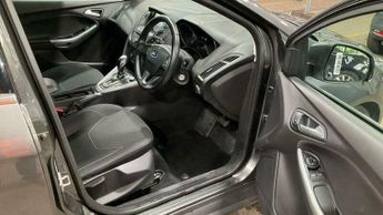 Ford Focus 1.0T EcoBoost Zetec Edition Auto Euro 6 (s/s) 5dr