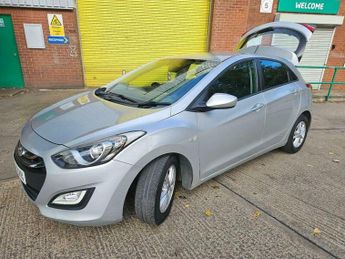 Hyundai I30 1.6 CRDi Active Auto Euro 5 5dr