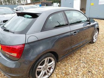Audi A1 1.4 TFSI S line Euro 5 (s/s) 3dr