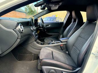 Mercedes-Benz A Class 2.1 A200d AMG Line (Executive) 7G-DCT Euro 6 (s/s) 5dr