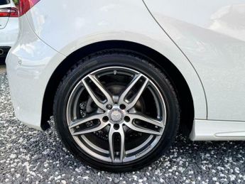 Mercedes-Benz A Class 2.1 A200d AMG Line (Executive) 7G-DCT Euro 6 (s/s) 5dr