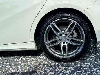 Mercedes-Benz A Class 2.1 A200d AMG Line (Executive) 7G-DCT Euro 6 (s/s) 5dr