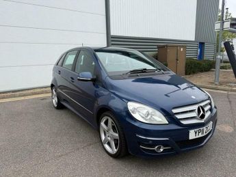 Mercedes-Benz B Class 1.7 B180 Sport CVT 5dr