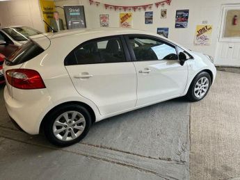 Kia Rio 1.25 1 Euro 5 5dr