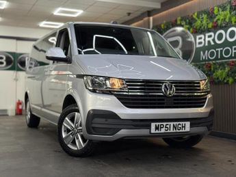 Volkswagen Transporter SHUTTLE SE TDI [STUNNING 9 SEATER]
