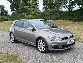 Volkswagen Golf TDi 2.0 TDI BlueMotion Tech GT Hatchback 5dr Diesel Manual Euro 5 (s