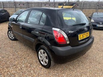 Kia Rio GS