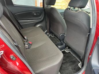 Toyota VITZ AUTO 1.3 Auto Jewela Edition 5dr