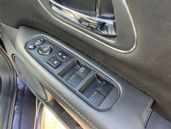 Honda HR-V 1.5H I-VTEC IMMD Hybrid EX CVT