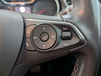 Vauxhall Grandland X 1.2 Turbo Sport Nav Auto Euro 6 (s/s) 5dr