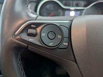 Vauxhall Grandland X 1.2 Turbo Sport Nav Auto Euro 6 (s/s) 5dr