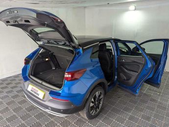 Vauxhall Grandland X 1.2 Turbo Sport Nav Auto Euro 6 (s/s) 5dr