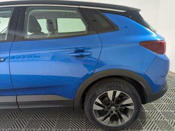 Vauxhall Grandland X 1.2 Turbo Sport Nav Auto Euro 6 (s/s) 5dr