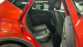 Renault Captur 1.2 TCe ENERGY Signature Nav Auto Euro 6 (s/s) 5dr