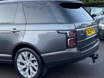 Land Rover Range Rover 3.0 SD V6 Autobiography SUV 5dr Diesel Auto 4WD Euro 6 (s/s) (27