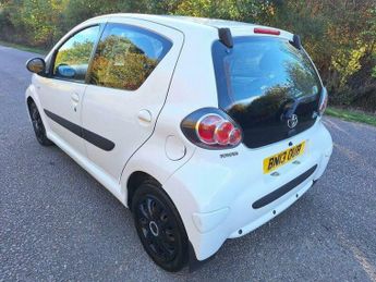 Toyota AYGO 1.0 VVT-i Ice MultiMode Euro 5 5dr