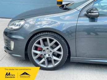 Volkswagen GOLF GTI TSI EDITION 35