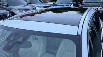 Jaguar XF 2.0d Portfolio Sportbrake 5dr Diesel Auto AWD Euro 6 (s/s) (240 