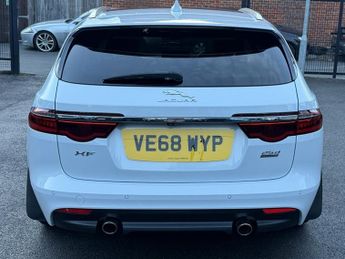 Jaguar XF 2.0d Portfolio Sportbrake 5dr Diesel Auto AWD Euro 6 (s/s) (240 