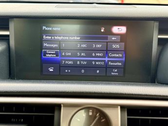 Lexus IS 300H LUXURY